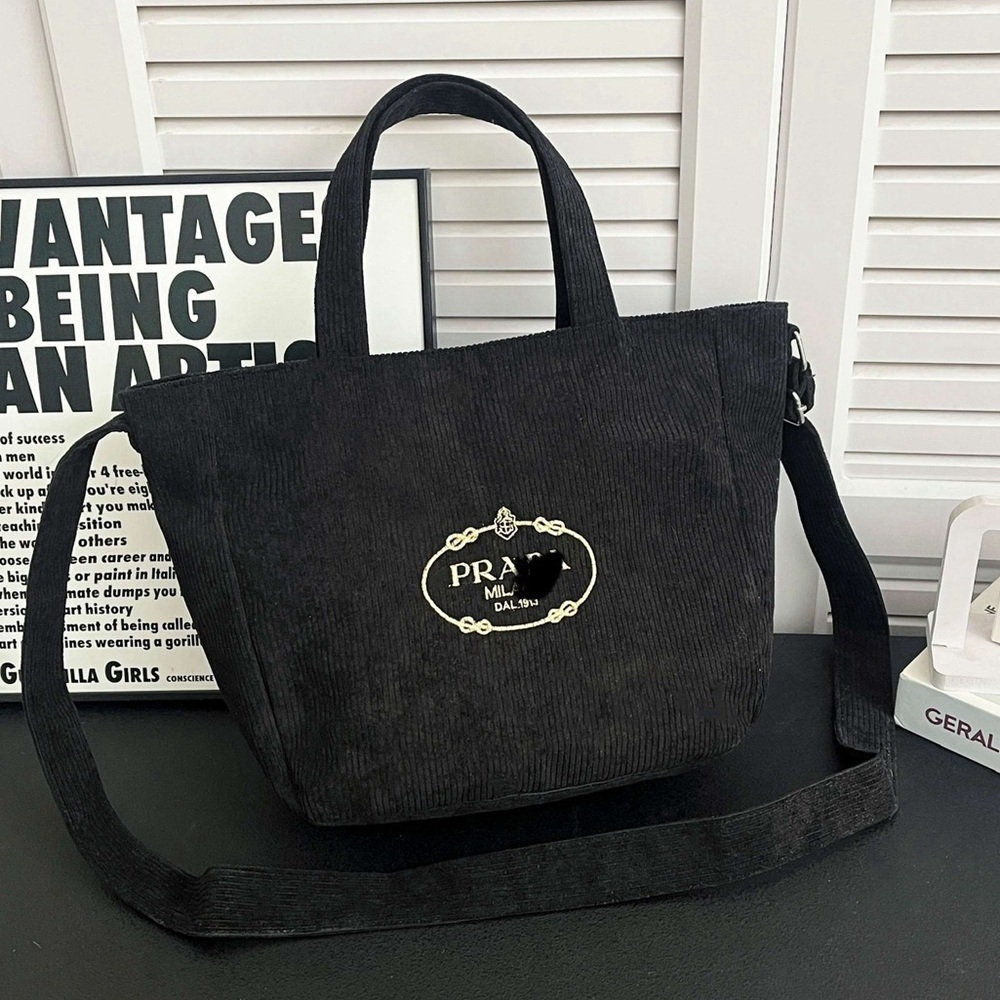 ❗️SALE❗️New black fashion shoulder bag